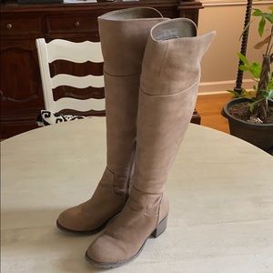 Tan suede boots